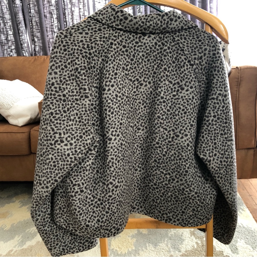 Massimo Dutti Wool Blend Animal Print Short Coat Size Medium New Without Tags! - Picture 6 of 16